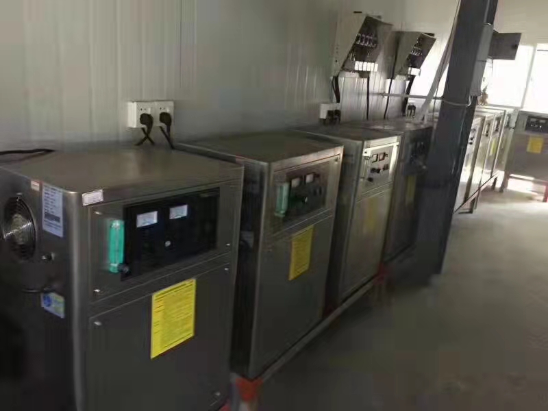 兩用型臭氧發(fā)生器，制氧機廣泛應用于水產(chǎn)養殖行業(yè)